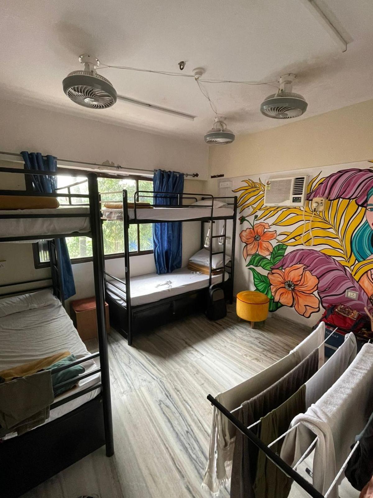 Krazy Solo Hostel Bombay Exterior foto